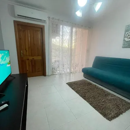 Seafront 3bed Ghadira Bay By Homely Apartment